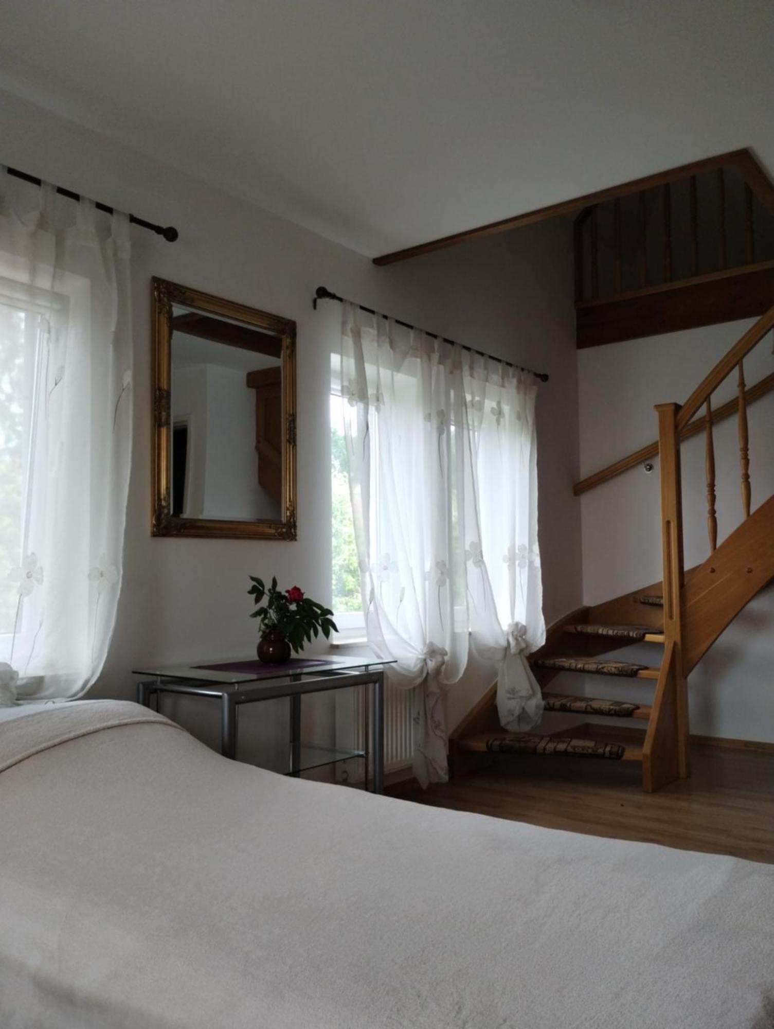 Dom Wczasowy Przystan Apartment Wegorzewo Exterior photo